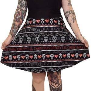 Too Fast Christmas skull skirt sz XXL NWT